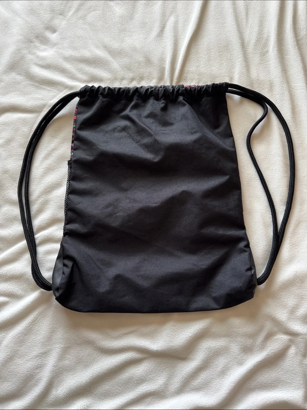Adidas drawstring back pack - Picture 4 of 10